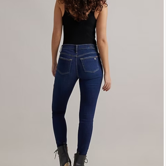 Rock & Republic Berlin Deep Blue Skinny Jeans - Picture 10 of 10